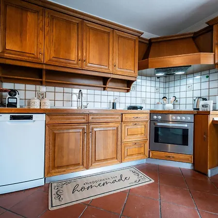 Lejlighed Rustic Cat - Sleeps 8 - Free Parking Kavala
